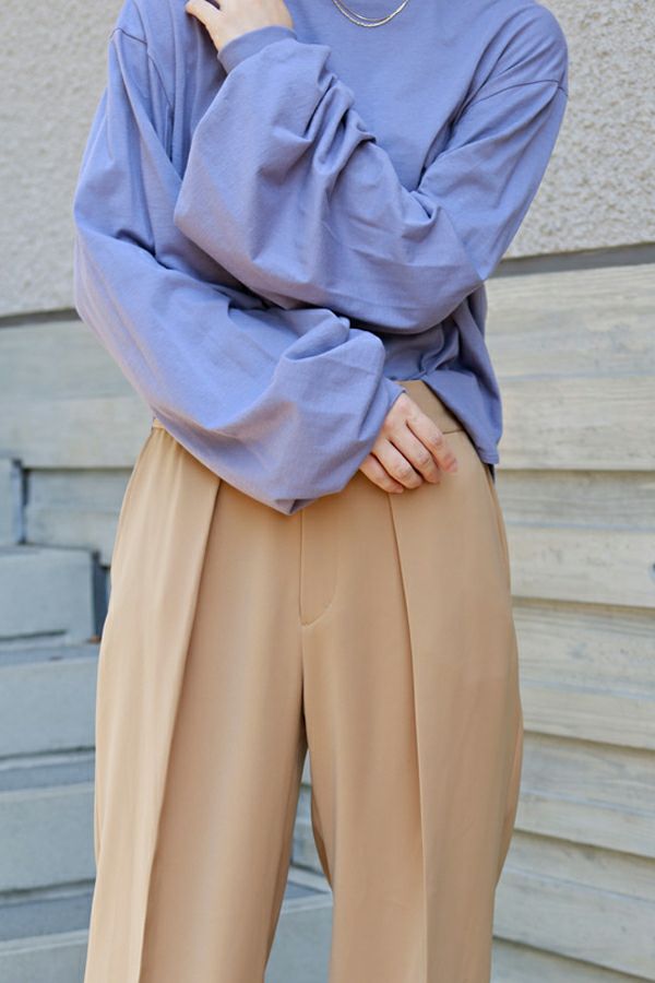 【新品未使用】かぐれ　ギャザースリーブワイドプルオーバー　ナチュラル かぐれ ギャザースリーブワイドプルオーバー - メルカリ