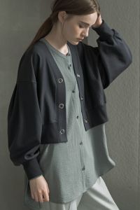 裏起毛Vネックカーディガン