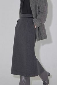 タイトスカート