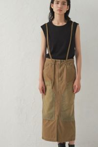 ダブルニースカート