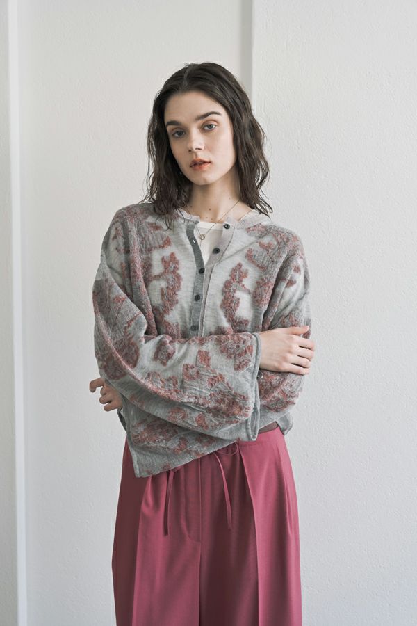 アナイ　花柄シルクカーディガン　長袖　春秋服　ボタニカル　ネイビー KOBUKOHA ライトカーディガン（ネイビー） | HATSUNEX