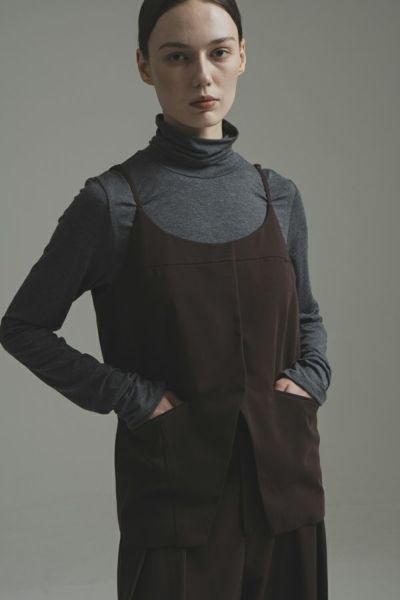 ★AGNONA アニオナ カーフレザー ベスト ジャケット 48 L ブラウン 楽天市場】【定価495,000円(税込)】AGNONA アニオナ シンプル