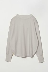 ラウンドヘムプルオーバー