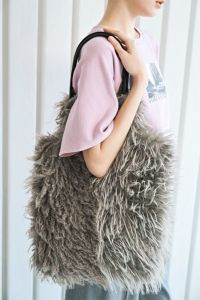 ふんわりフェイクファートートBag(ツートン)　