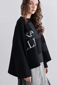 ブロックパッチプルオーバー