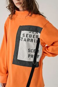 オフタートルチュニック