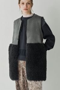 フェイクファーリバーシブルロングベスト