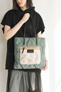 【お届け最短5日】スクエアボアコンビトートBAG